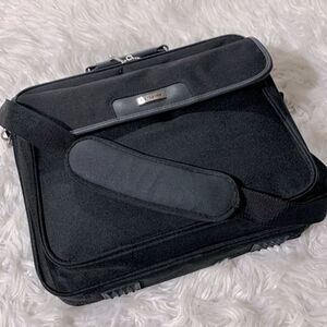 🟢3 for $20 TARGUS computer case w compartments zip closure top handle adj strap